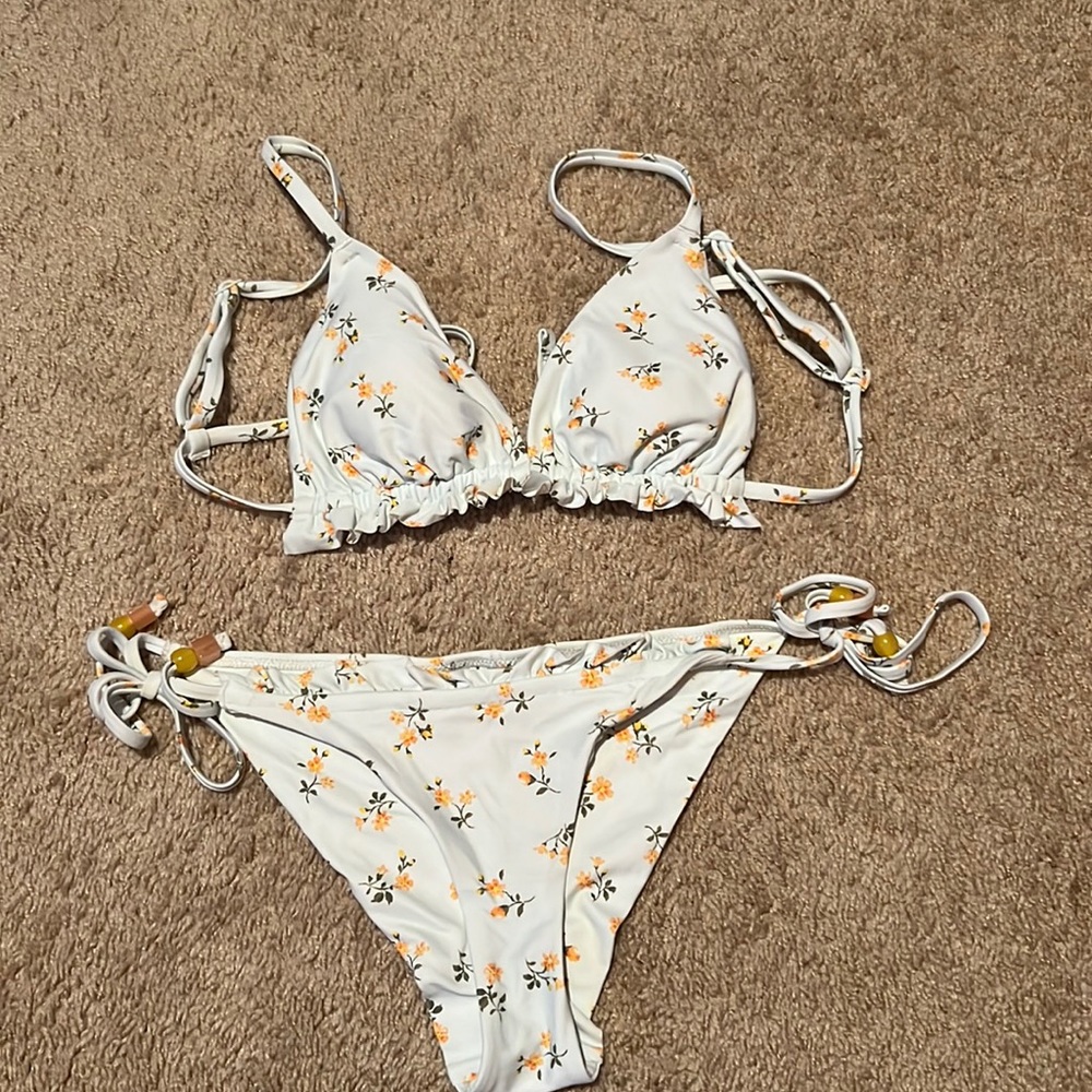Aerie Triangle Bikini 👙